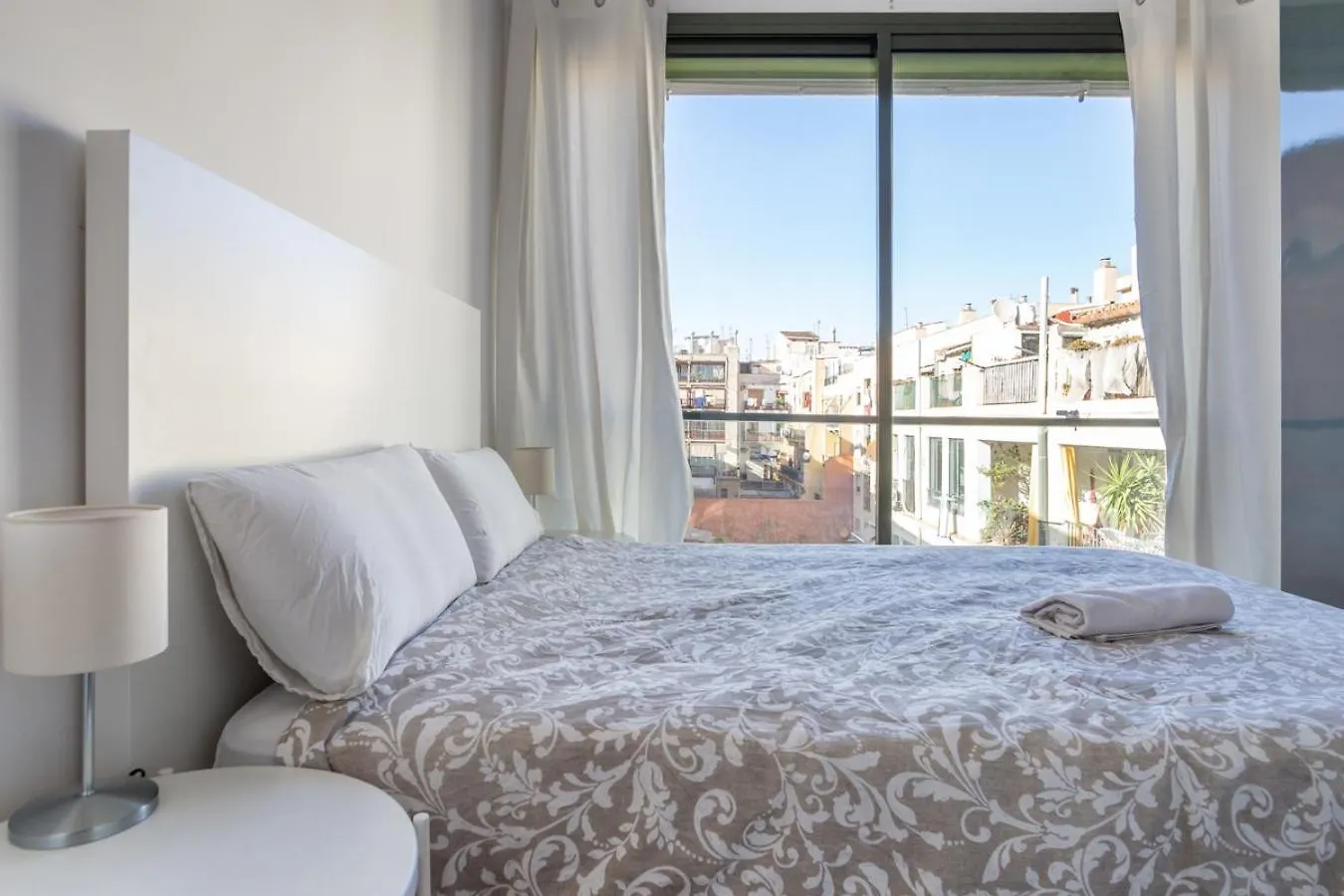 Private Rooms Near Las Ramblas 바르셀로나 호스텔